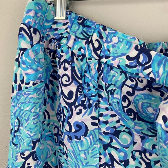 Lilly Pulitzer • Mylee Tie Front Shorts - Picture 3 of 7